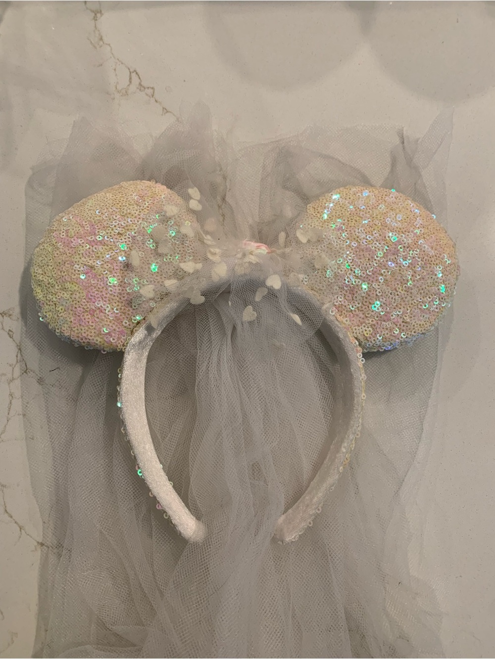 Disney Minnie Mouse Bride Ears Headband 🌴